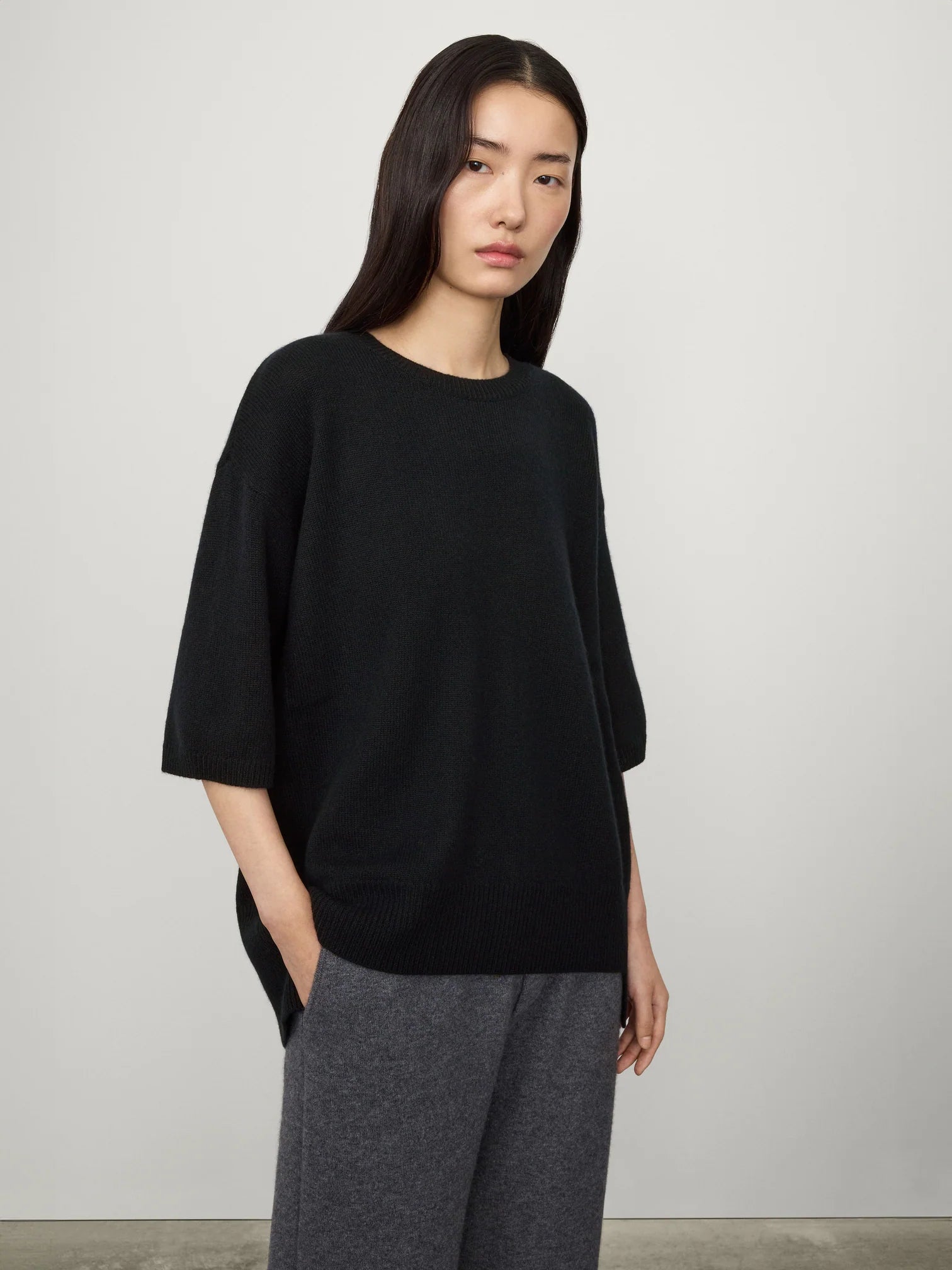 Lisa Yang Cashmere Top in Black