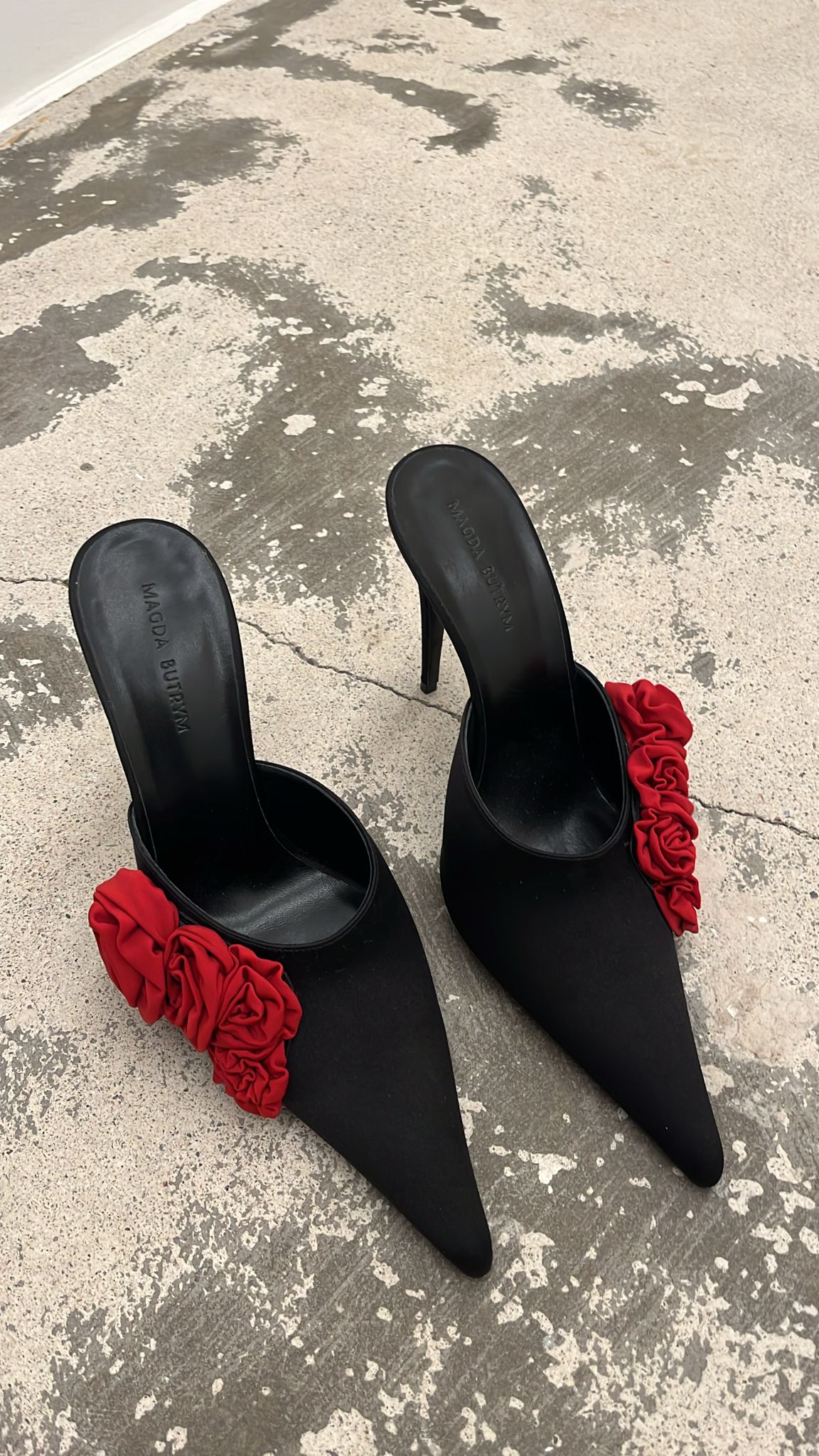 Magda Butrym Red flower appliqué pointed mules