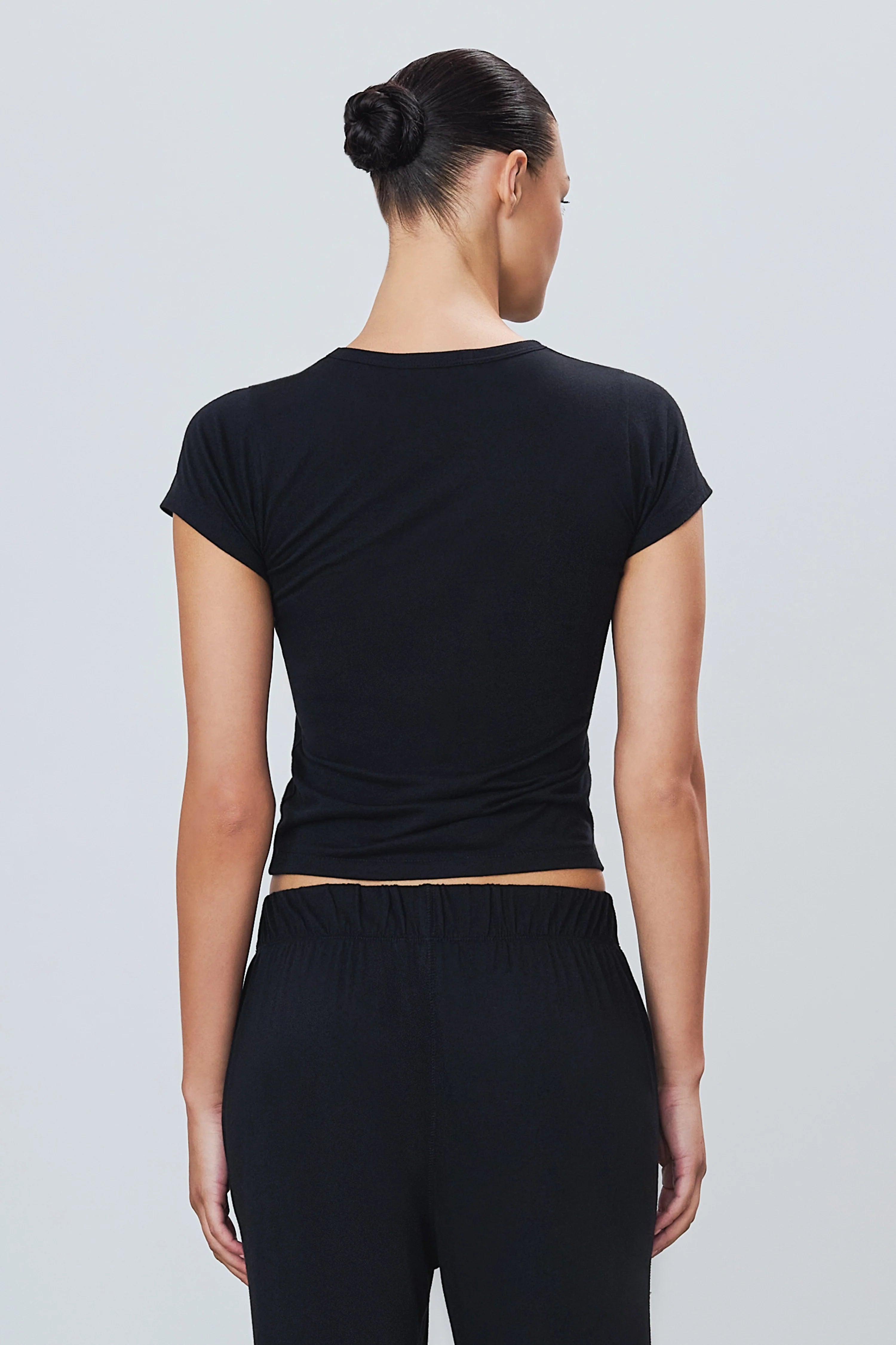 Eterne Milan Tee Black