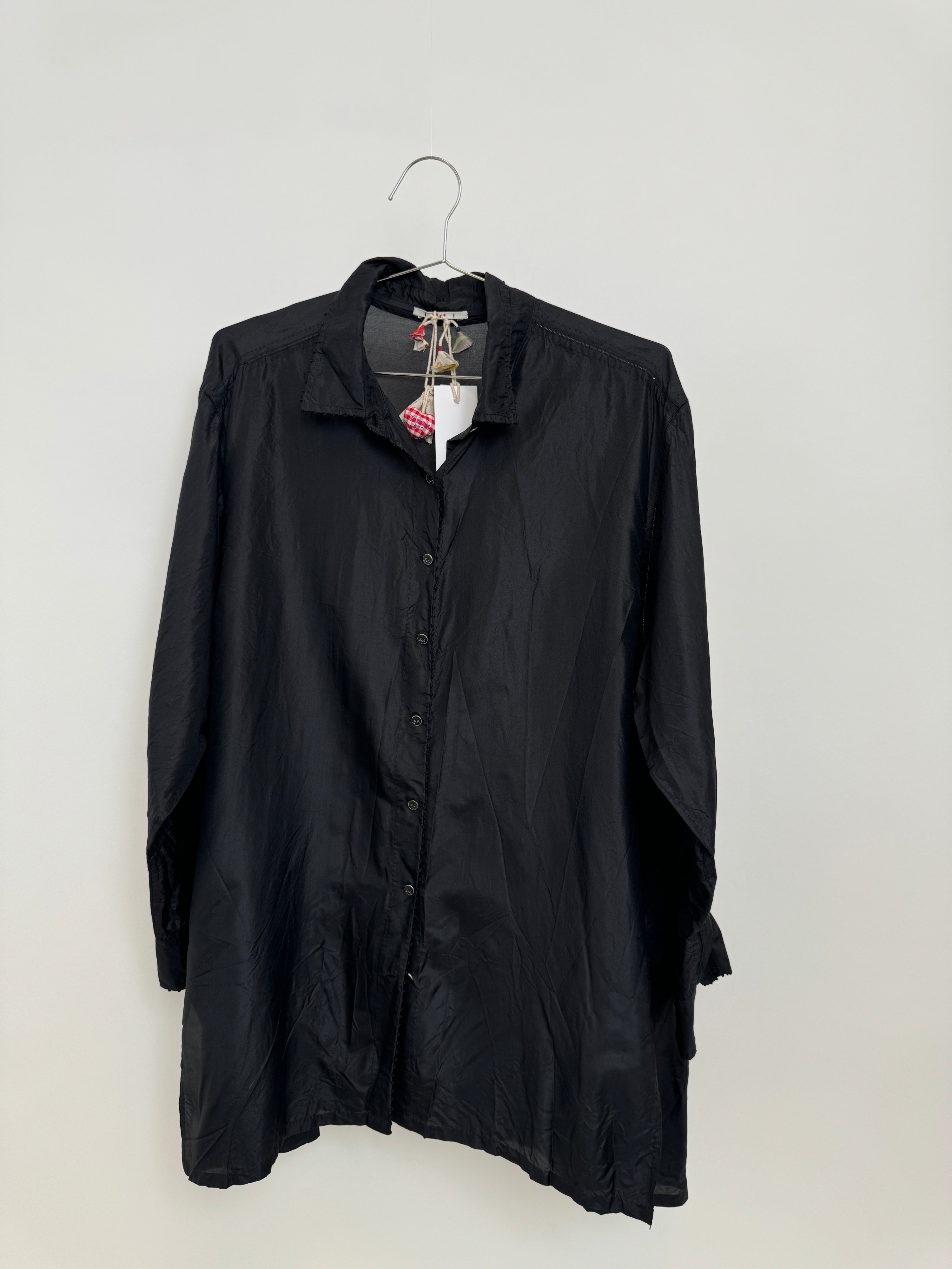 Pero silk side pocket shirt Black