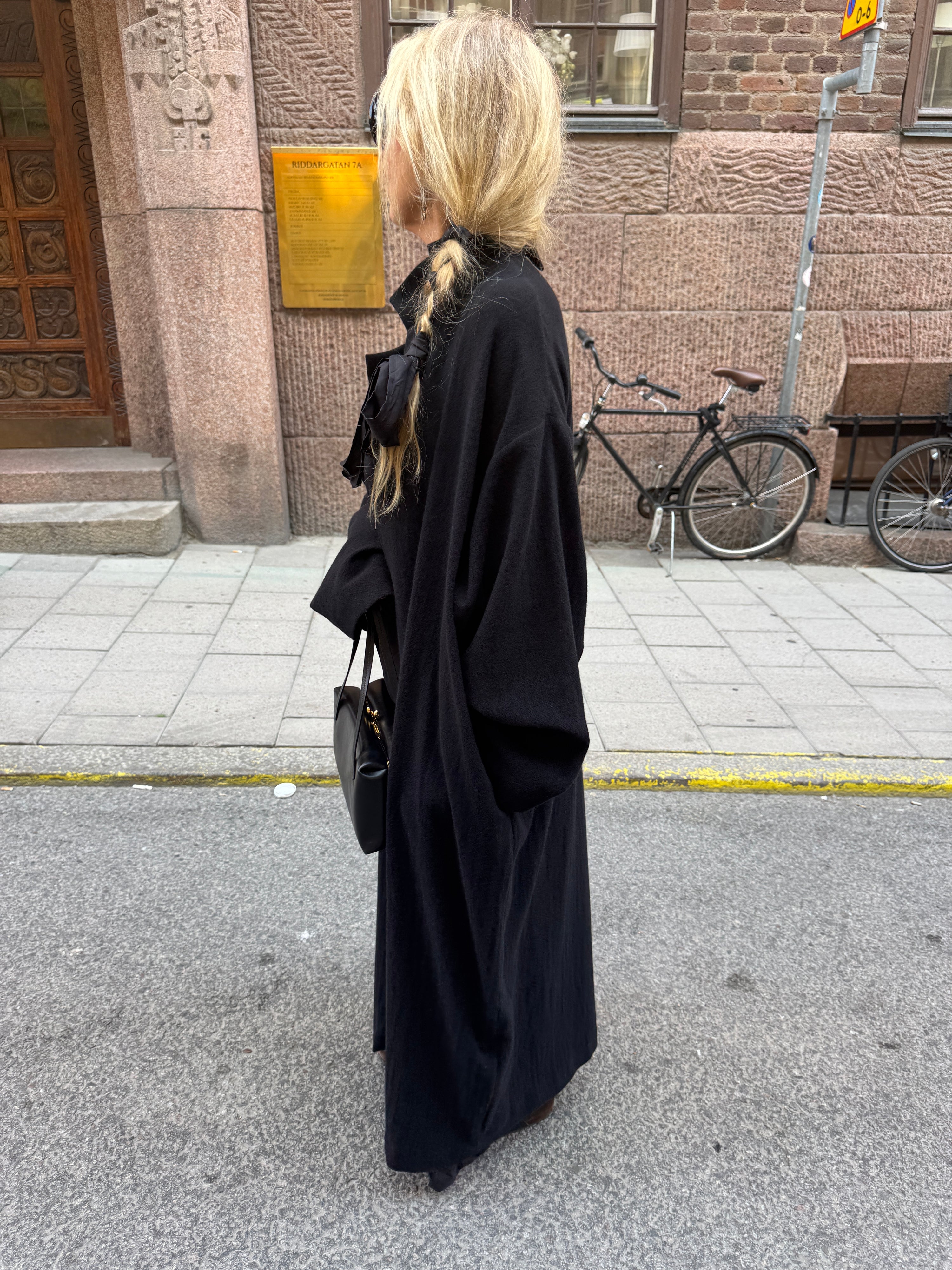 Daniela Gregis Artist Coat Cashmere in Black