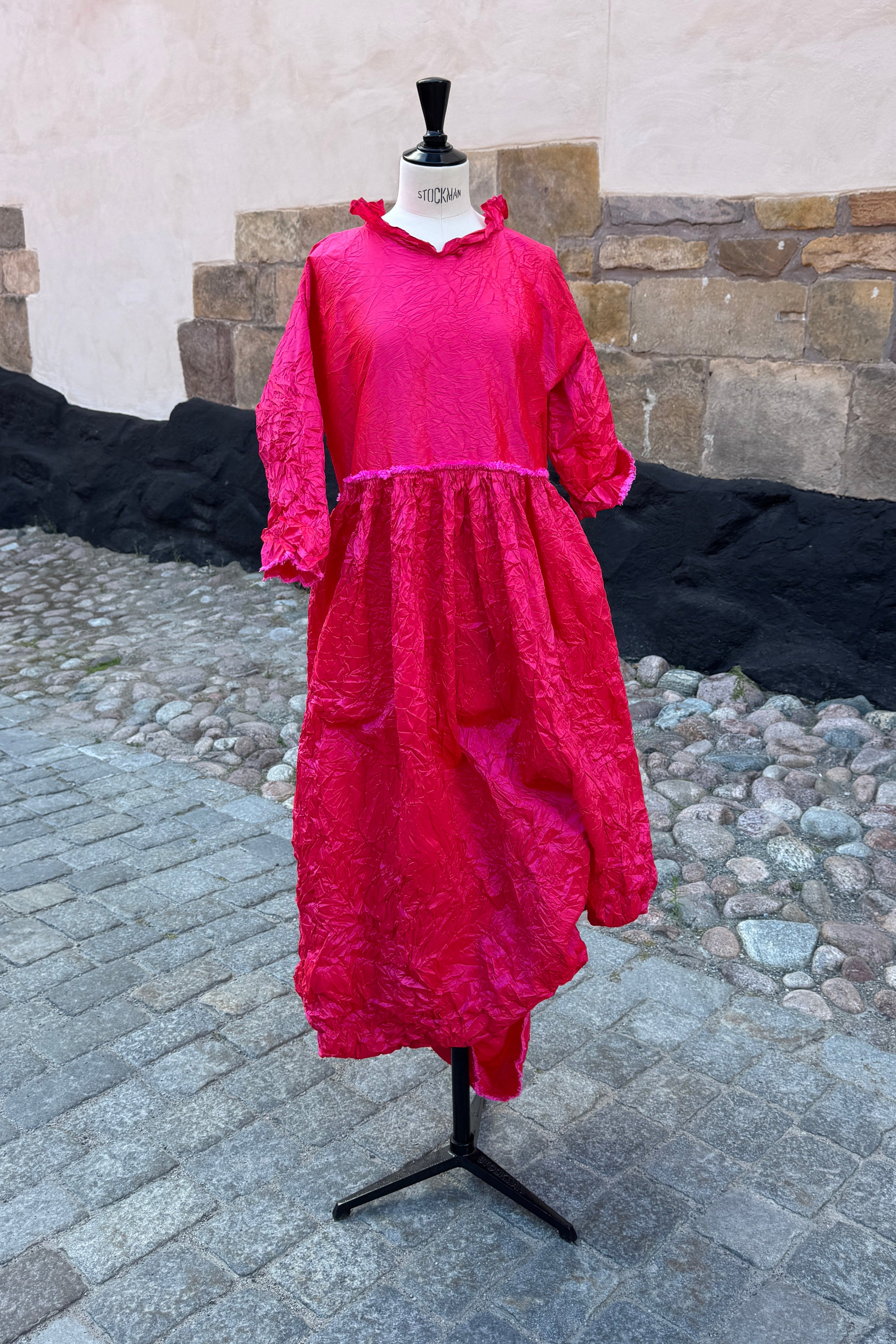 Daniela Gregis fuchsia taffeta dress