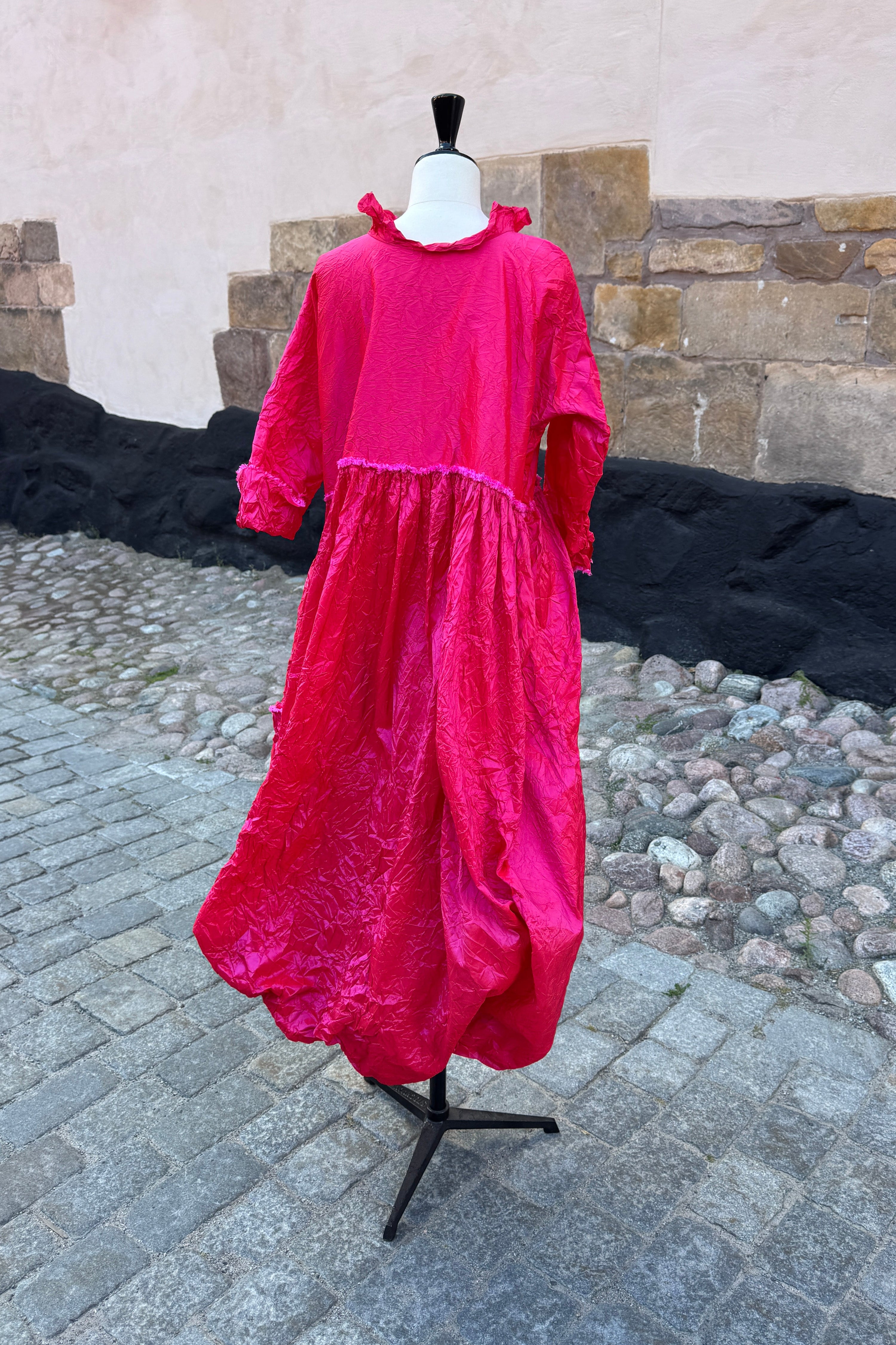 Daniela Gregis fuchsia taffeta dress