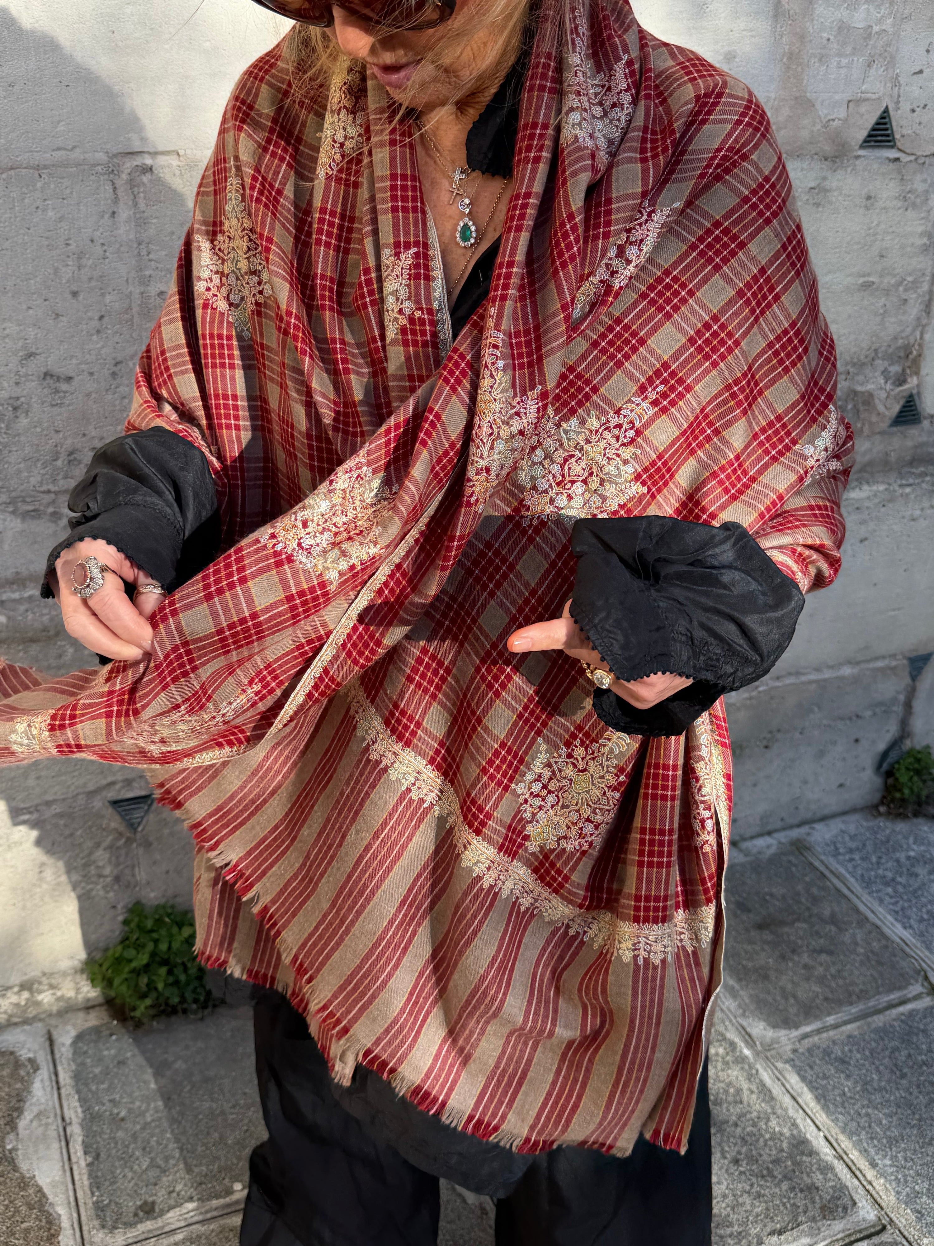 Yaser Shaw Scarf - Crimson