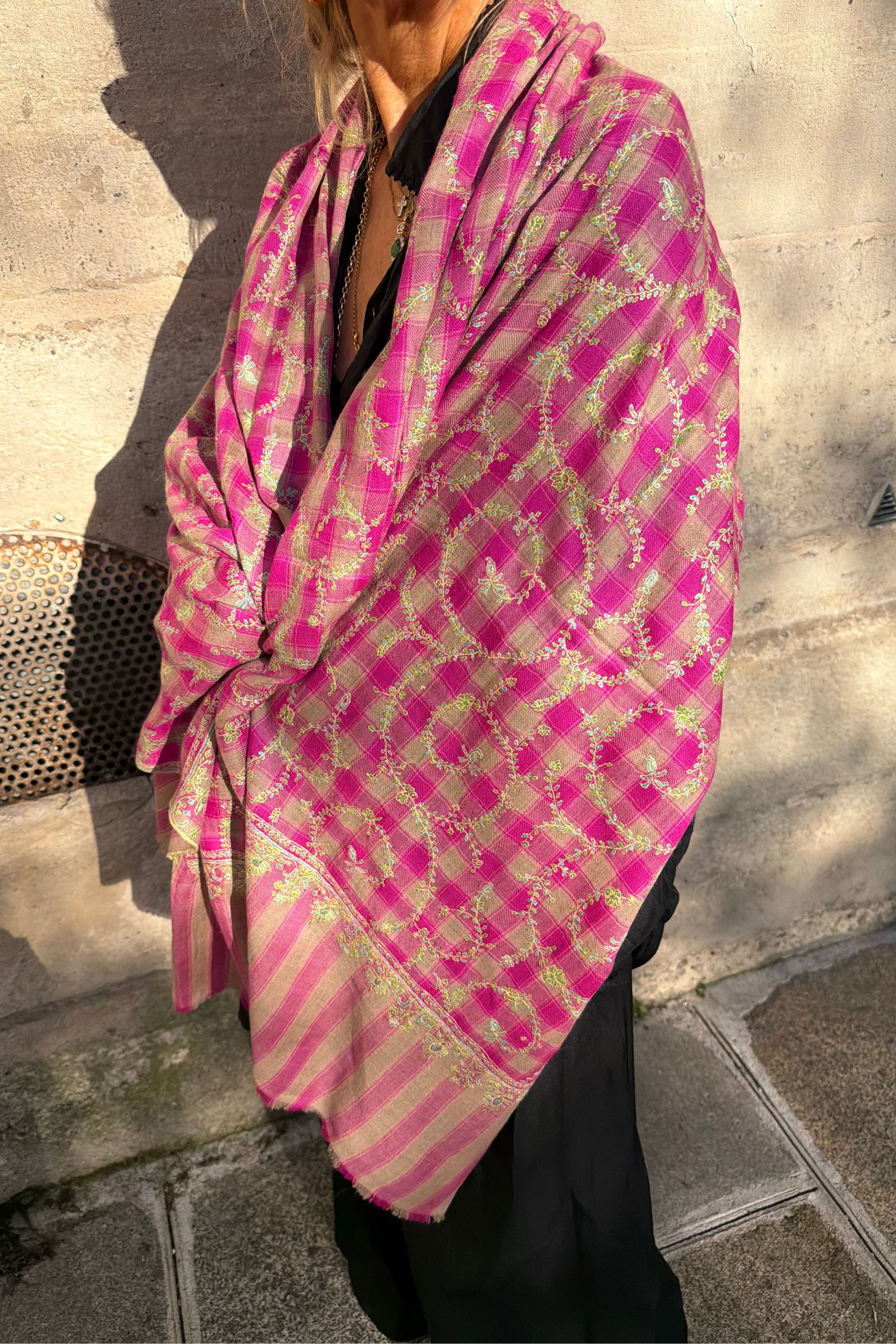 Yaser Shaw Scarf - Magenta