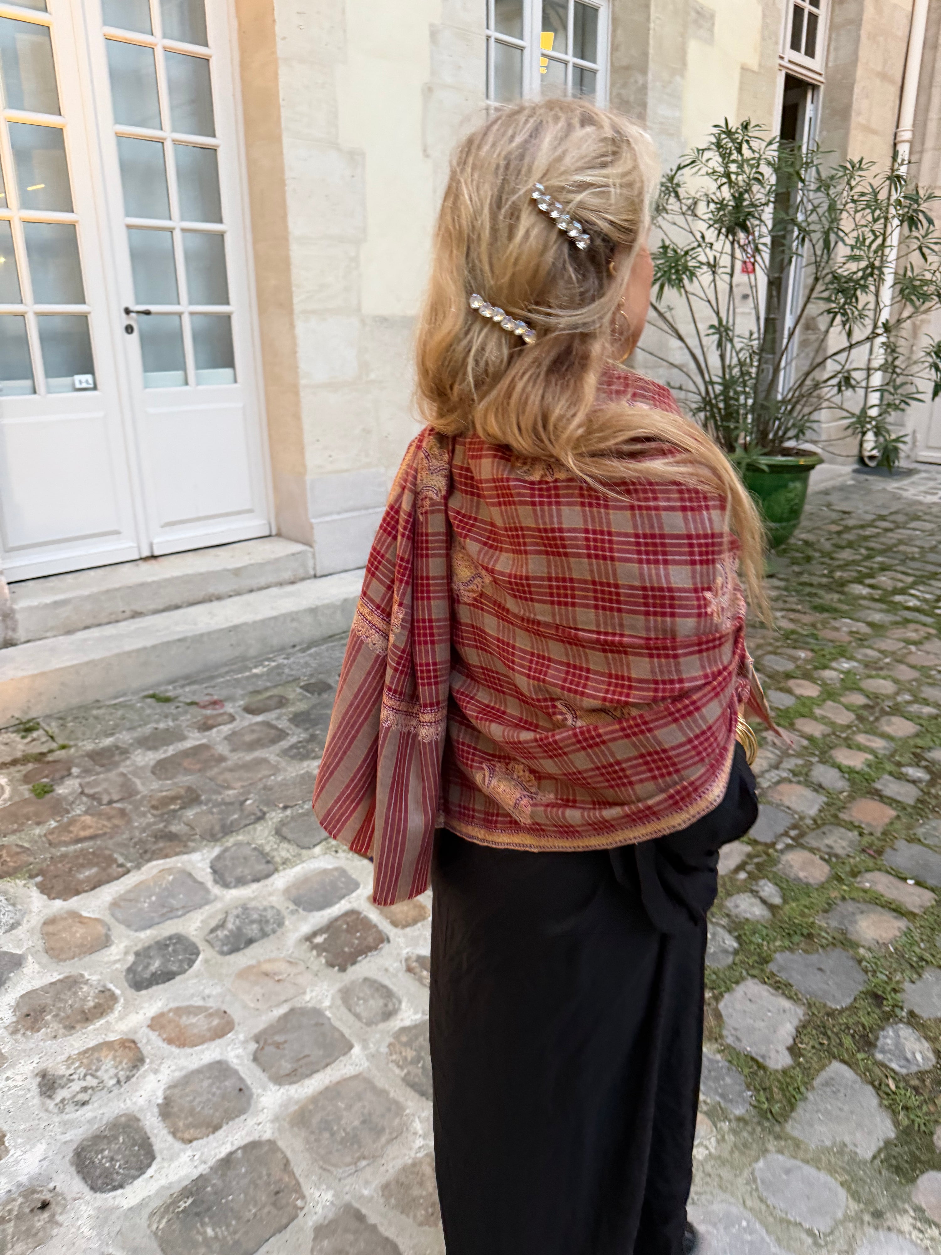 Yaser Shaw Scarf - Crimson