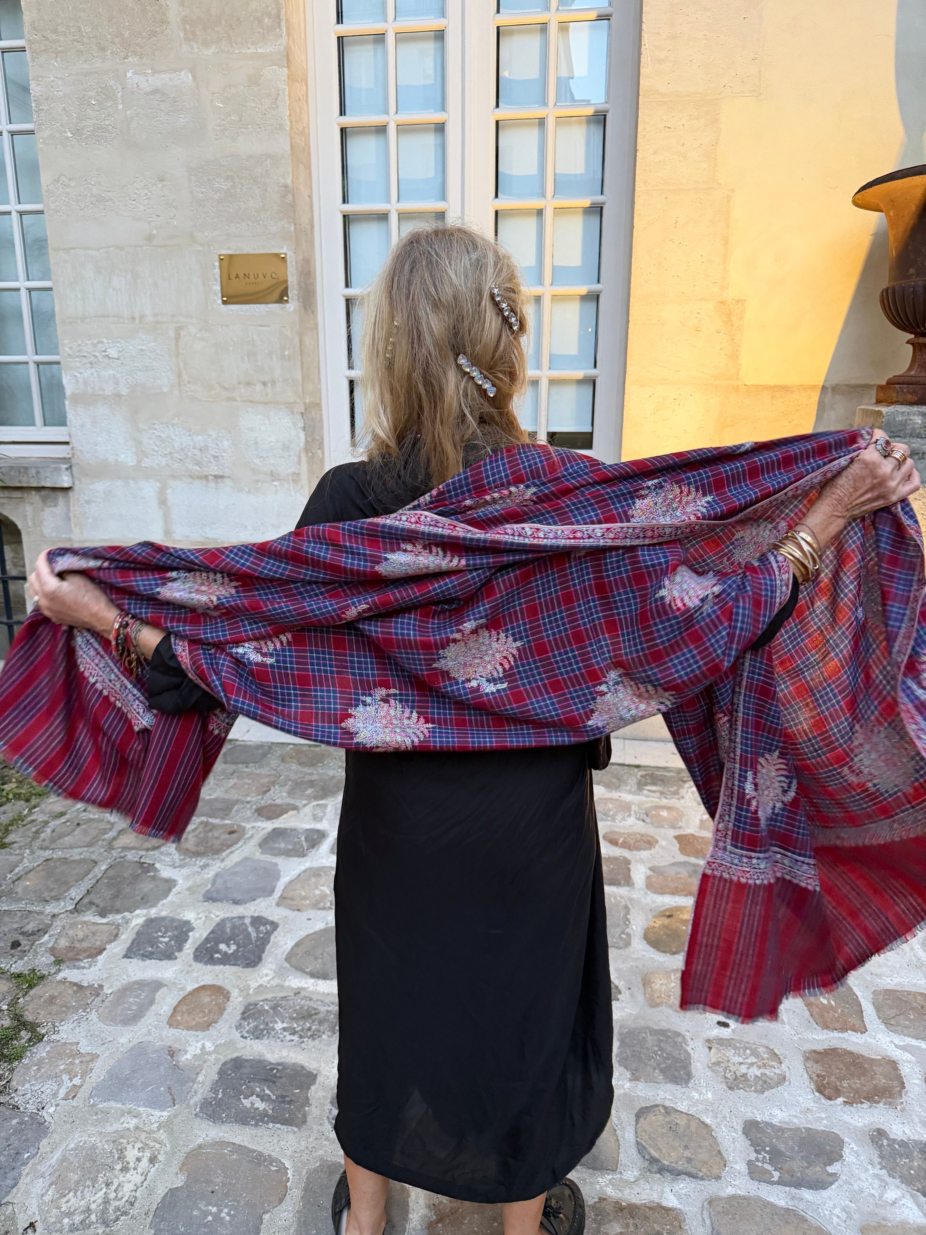 Yaser Shaw Scarf - Mary