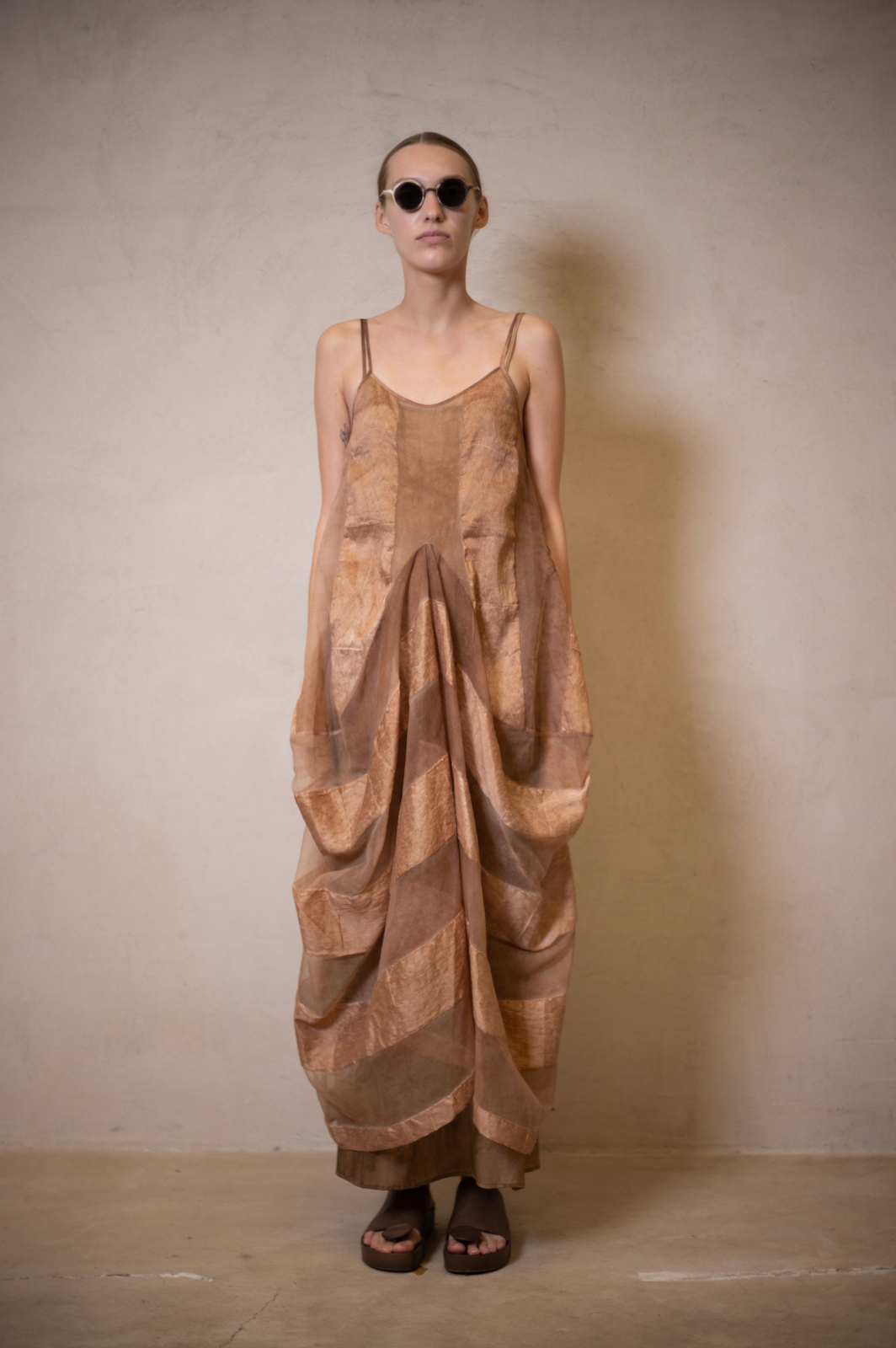 Uma Wang Kyoto dress (available in rust and black)