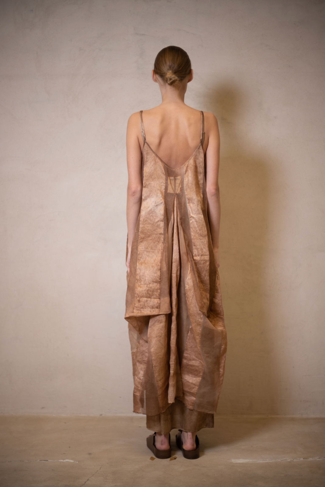 Uma Wang Kyoto dress (available in rust and black)