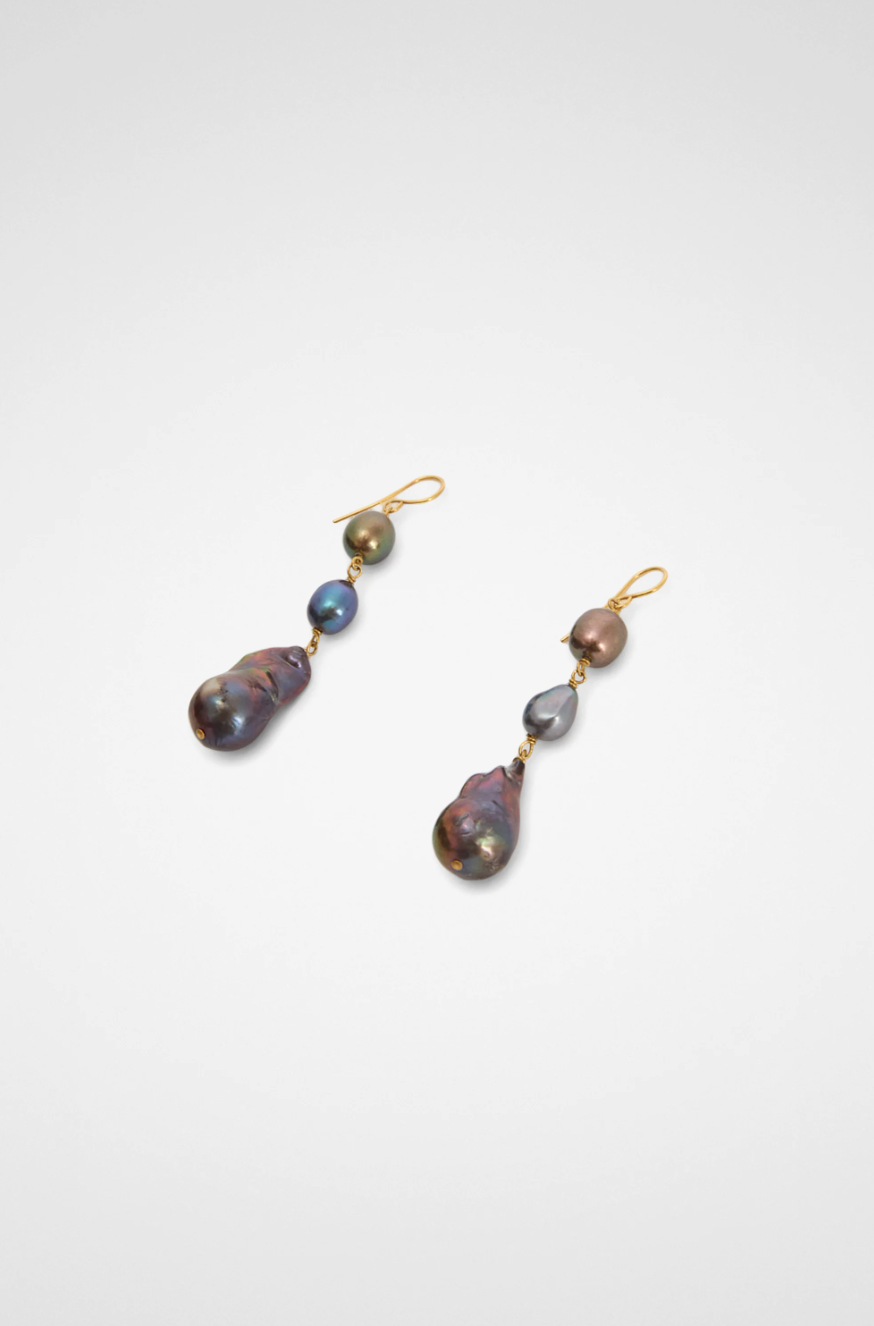 Jil Sander Pearl Earrings - Dark