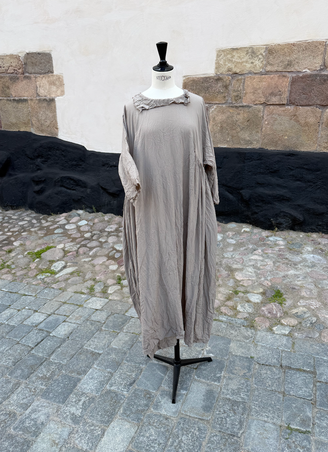 Daniela Gregis Stockholm dress Earth
