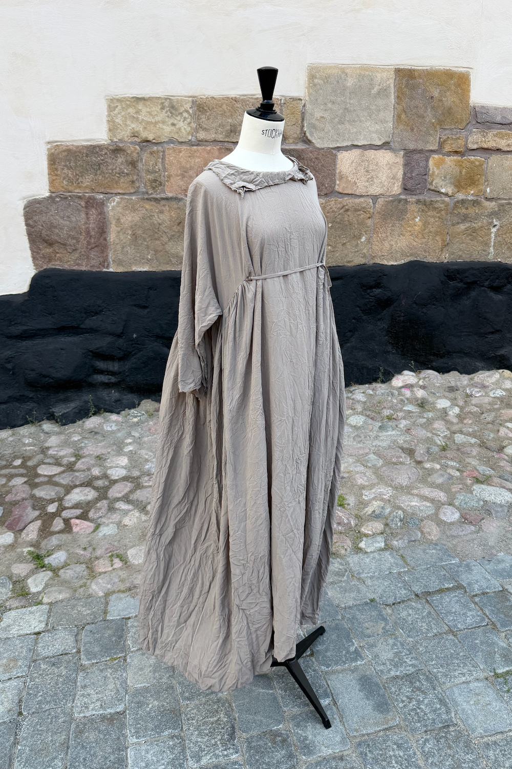 Daniela Gregis Stockholm dress Earth