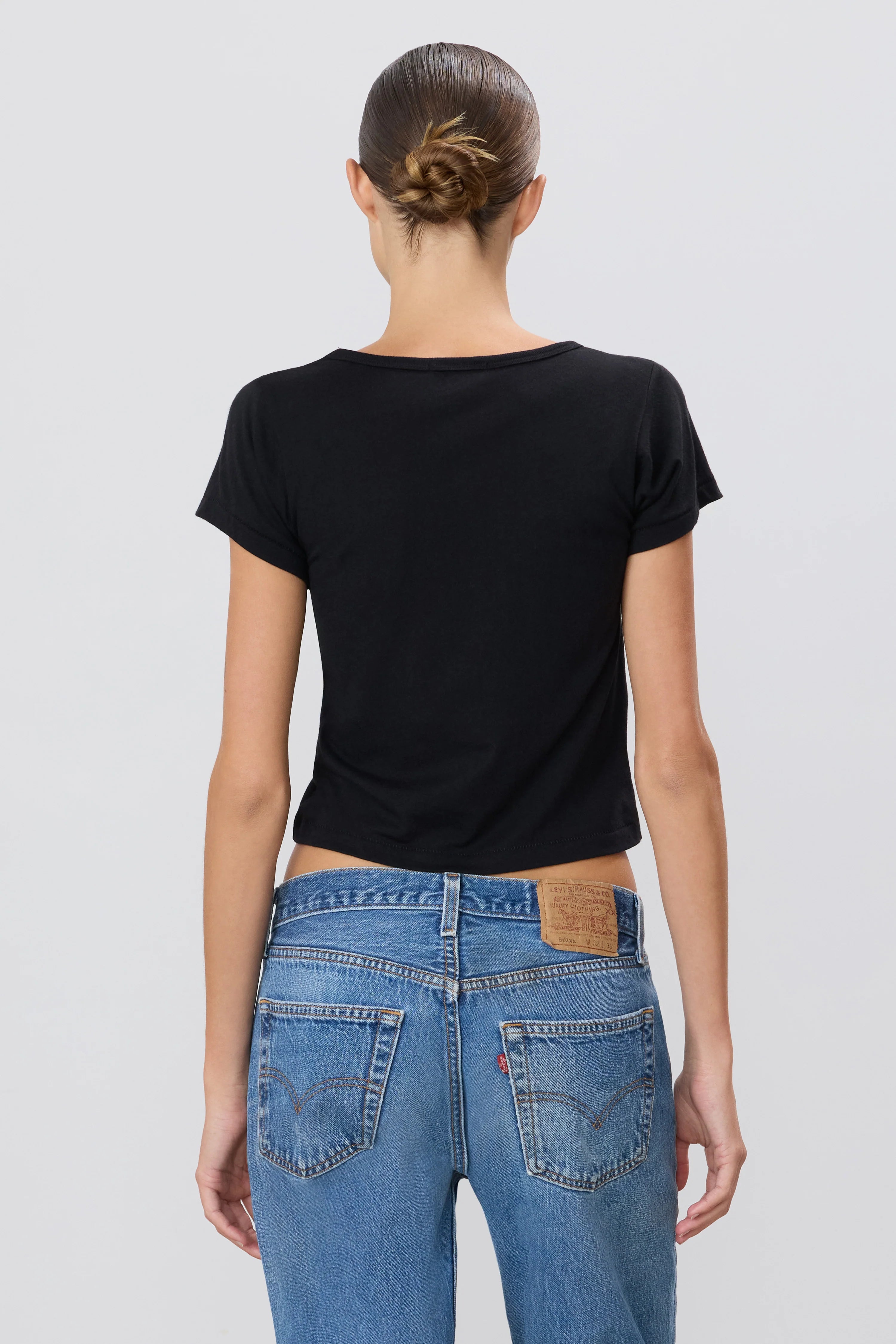 Eterne Hailey Tee Black